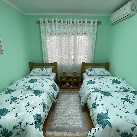 Sweet Escape Apartment *