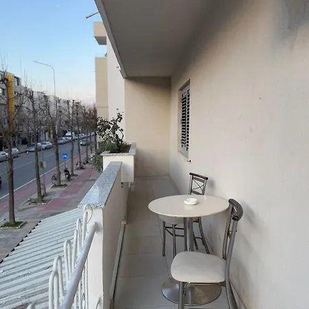 Sweet Escape Apartment *
