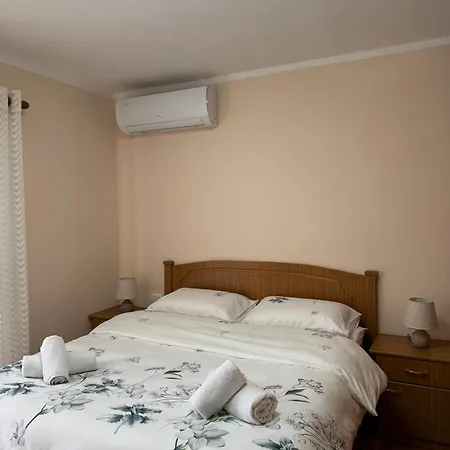 Sweet Escape Apartment *