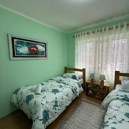 Sweet Escape Apartment