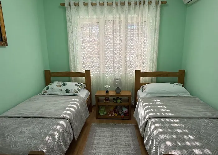 Sweet Escape * שקודר