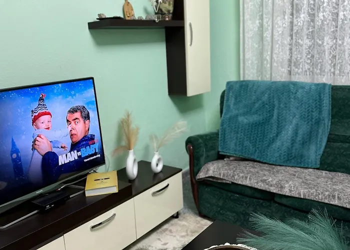 Sweet Escape שקודר