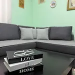 Apartment Sweet Escape *